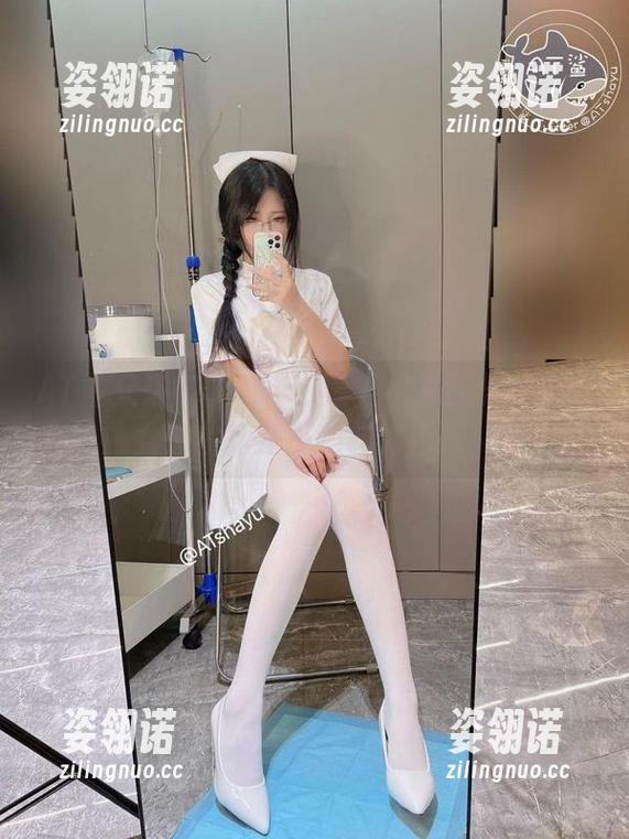 AT鲨 AT鲨又来搞事情了!最新出来的舞蹈室少女图片就是不一样的色彩!