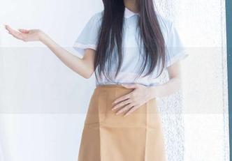 BoBoSocks袜啵啵 – 小甜豆写真:肉丝的裤子好像在微加固中变得更有意思了?