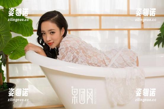 GIRLT果团网-爱丽莎LISA GIRLT果团网 - 清纯的背后:爱丽莎LISA图集揭示不为人知的一面