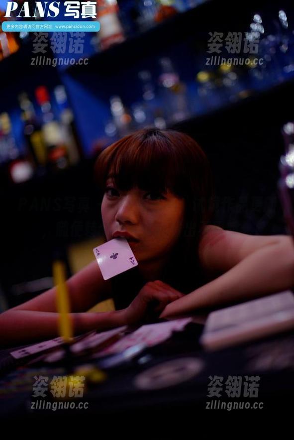 PANS写真-潇潇 PANS写真 - 潇潇出手了,试镜作品更新,随便转个视角就能看出不同哦。