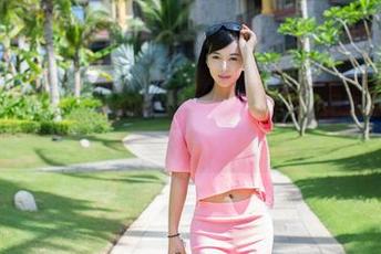 TuiGirl推女郎 – 变身校园小霸王，网盘里的哈尼宝宝写真带你重返学生时代！