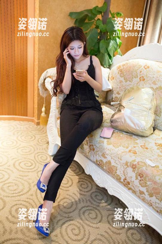 TuiGirl推女郎-王馨瑶 TuiGirl推女郎 - 王馨瑶的私拍教科书:这图怎么每一帧都让人想去学游泳呢?