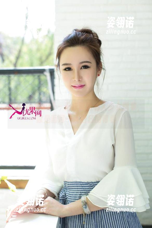 UGirls尤果网 - 于梓馨的私人少女图集，像是翻阅一段旧日的青春