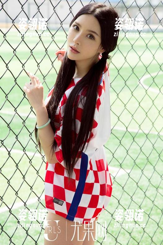 UGirls尤果网 - 我们都该收藏这份透明——周妍希的精选大图！