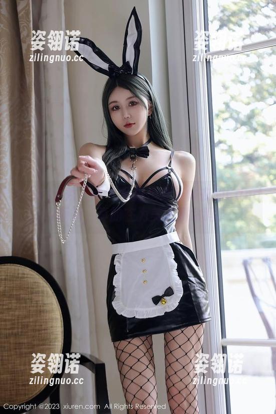 Xiuren秀人网-Candy糖糖 Xiuren秀人网 - 私拍里穿连体衣的Candy糖糖,真的在为美图拼命吗?