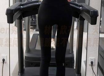 Xiuren秀人网 – 林子欣在线:天使图集,真想问问那翅膀能不能借我用用!