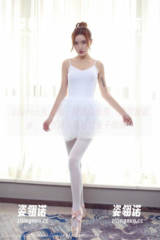 Xiuren秀人网 - 筱慧的美图，透明得像水，居然没人跌赶过来干嘛呢？