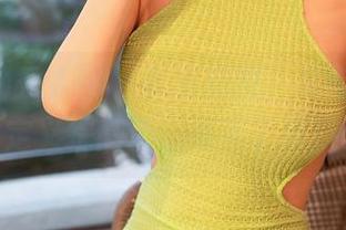 Xiuren秀人网 – 最新套图，艾希儿又把女神的定义提高了，受不了想打call。
