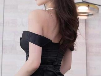 Xiuren秀人网 – 香澄在东京的“修女”写真集,下载后凡人也能拥有修女气质,但别忘了,拉面依旧是我的“修行”!