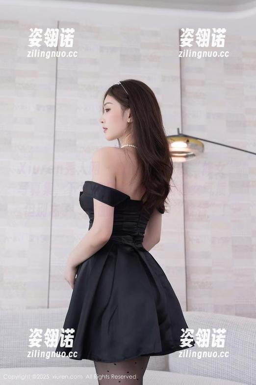 Xiuren秀人网-香澄在东京 Xiuren秀人网 - 香澄在东京的“修女”写真集,下载后凡人也能拥有修女气质,但别忘了,拉面依旧是我的“修行”!