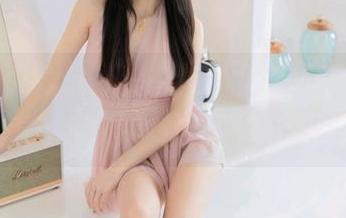 YouMi尤蜜荟 – Egg_尤妮丝再穿毛衣，能抵挡住自己的目光吗？快来O_o
