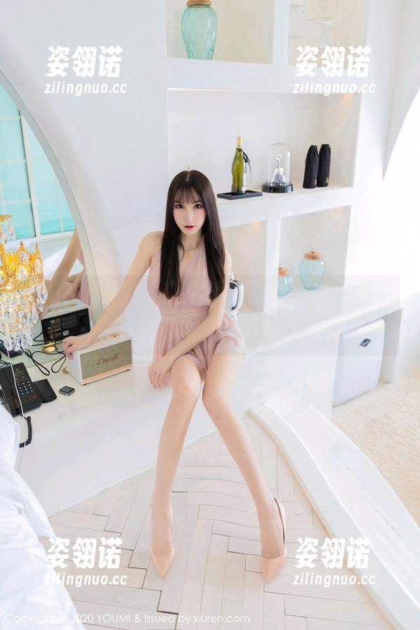 YouMi尤蜜荟 - Egg_尤妮丝再穿毛衣，能抵挡住自己的目光吗？快来O_o