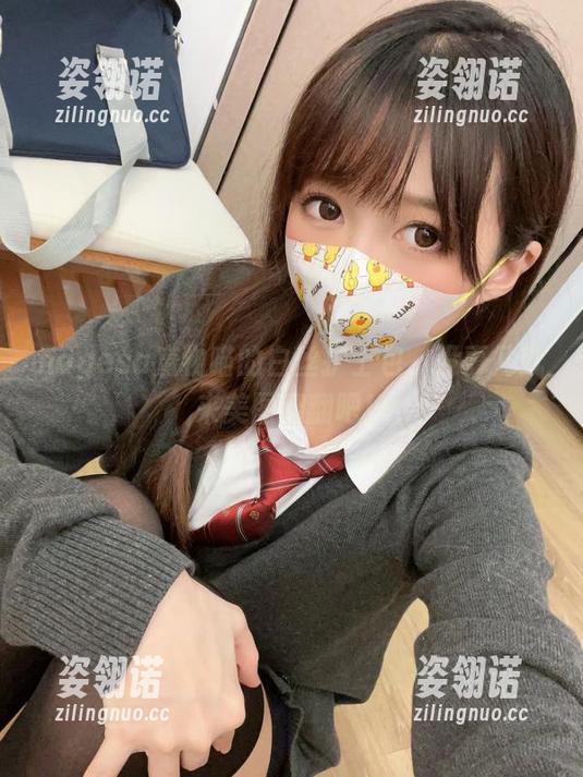 nagesa魔物喵的白丝护士包，没事儿就来美图翻翻吧！