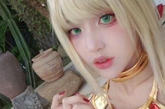 puypuy的最新兔女郎照片,让我对‘可爱’的定义重新思考!