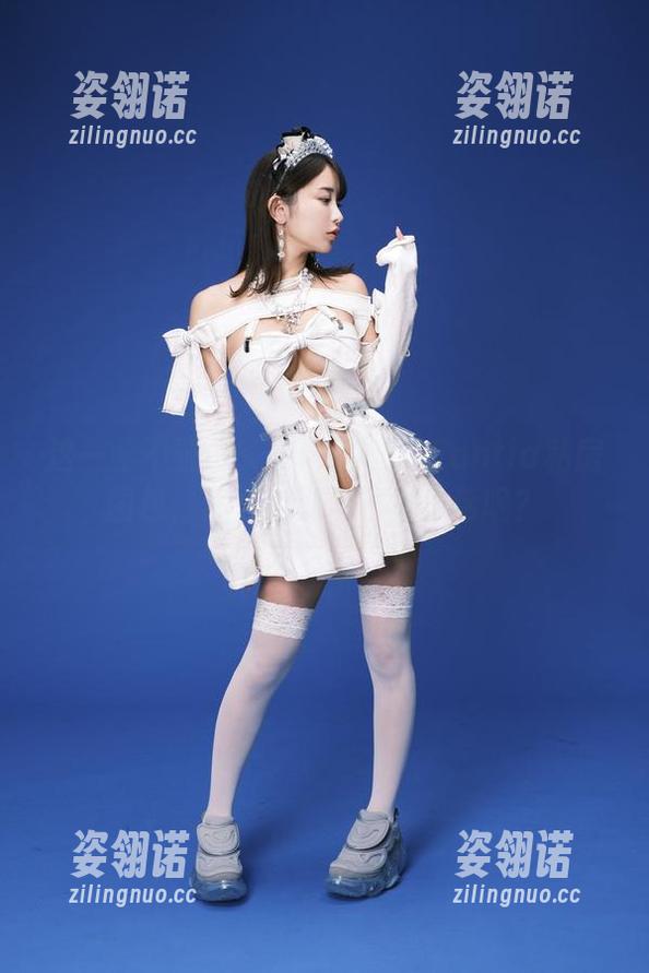这一年不看いくみ(育美)的Fantia私房图包，怎么能说自己懂生活呢？