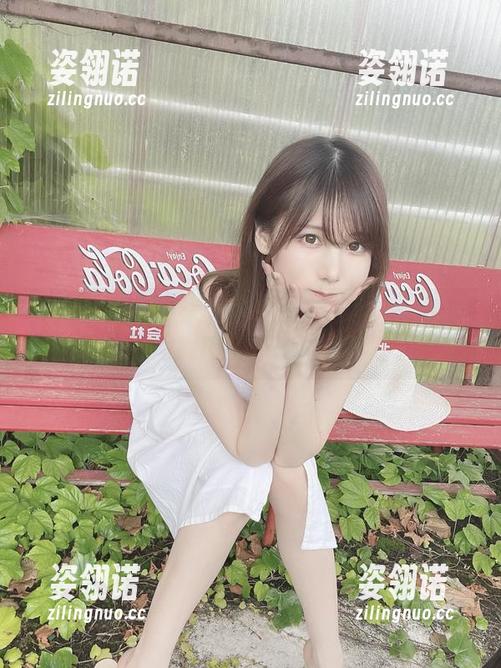 けん研 けん研的夕阳泳装合集:每一帧都让我想拿摄影机记录!