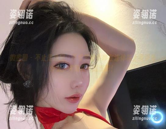 微密圈 - 不止是渔网：不爱笑的赛琳在连体袜上要讲些什么，来陪我一起想吧！
