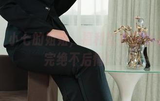 丽柜 – 小七的姐姐,福利就在图包里,看完绝不后悔!