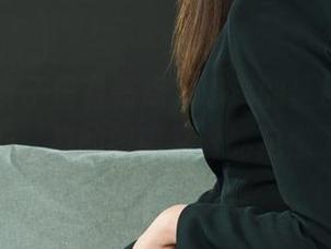 丽柜 – 裤子里有亮点,悠悠的丝袜图包一更新,我的眼睛又开始犯懒了。