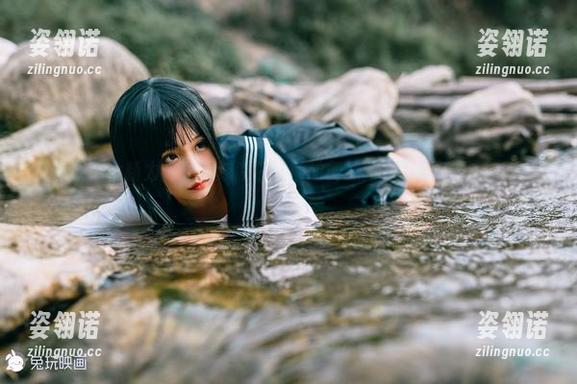 兔玩映画全新力作：足球和白丝的尬舞派对，下载后不负责肚子疼！