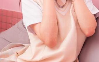 嗲囡囡 – SiByl李思宁图包上线,秘书or女神?你来评评!