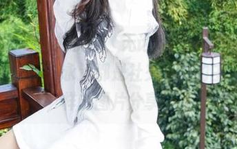 嗲囡囡 – 仓井优香，无论是皇宫还是网红，女王一出，永远都是社交场上的主角，别样的图片分享！