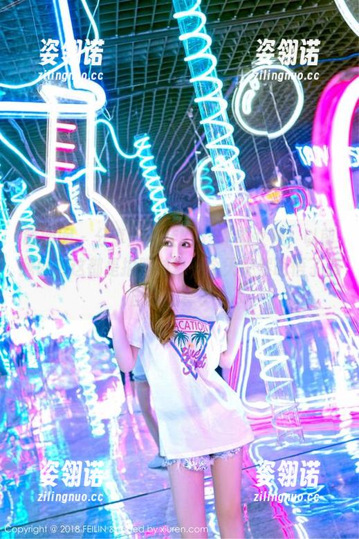 嗲囡囡-施忆佳KITTY 嗲囡囡 - 分享施忆佳KITTY的女神,以前我以为这都是拍照技巧,今天突然明悟了是自信的样子。