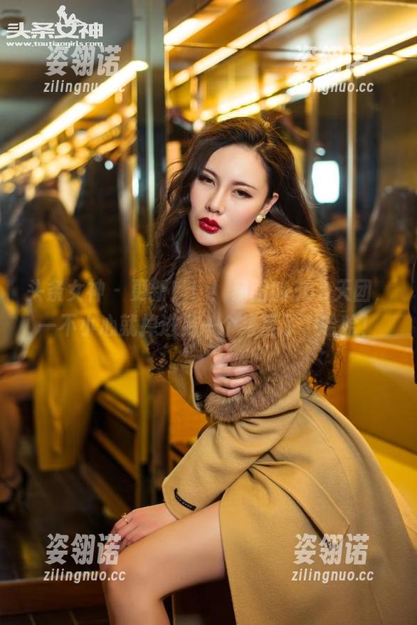 头条女神-易阳 头条女神 - 更新!!!易阳的36D天团,一不小心就掉进另一个维度了,哈哈!