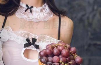 头条女神 – 泳衣？图库中的玄子真会挑，让人移不开眼。