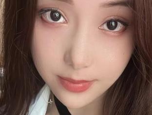 微密圈 – 连体衣的花样穿搭：奶雯给我上了一课！