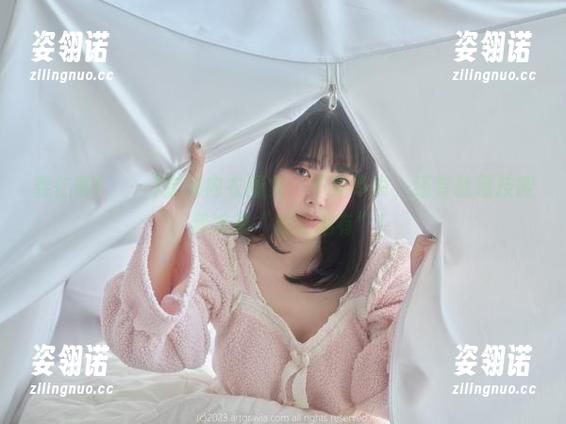 姜仁卿(강인경)定制内衣图集：不穿不说，还有隐藏技能，我这是“越穿越有”！