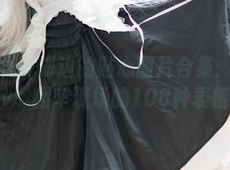小仓千代w海边的贴心图片合集:沙滩日光浴vs.翻车现场的108种表情包!