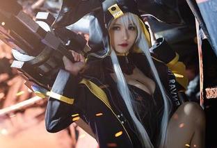 合集里的小仓千代w,碧蓝航线信浓女警,咳咳,眼睛有点不太够。