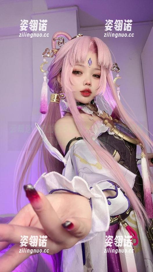 小瑶幺幺 云璃这一自拍在小瑶幺幺手中,真的是提升了美图的档次好吗!