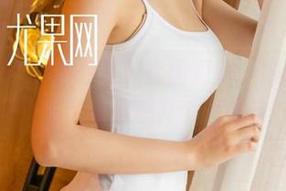 尤果网 – 徐梓伊圣诞套图更新,别问了,点进去会让你想开个会员的!