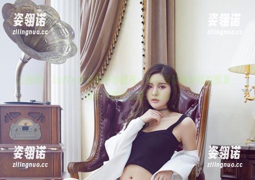 尤物馆-Luffy菲菲 尤物馆 - Luffy菲菲的奇妙旅程:蕾丝吊袜兔女郎的图集,兔子与蕾丝的奇幻碰撞
