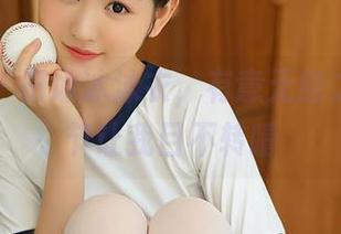 尤蜜荟 – 田冰冰泳衣，有意无意之间的细节让我目不转睛
