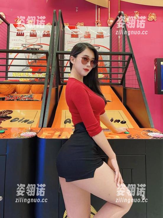 张老师 微密圈 - 高清!张老师抓住了夏天那一瞬,非常想问:你是怎么做到的?