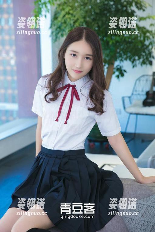 推女神-施忆佳Kitty酱 推女神 - 再次被施忆佳Kitty酱的丝袜征服,无圣光也能美得让人心甘情愿地翻钱包!