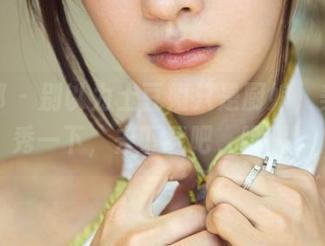 推女郎 – 别以为土豆姐只是厨娘,美图秀秀一下,去下载吧,嘿嘿!