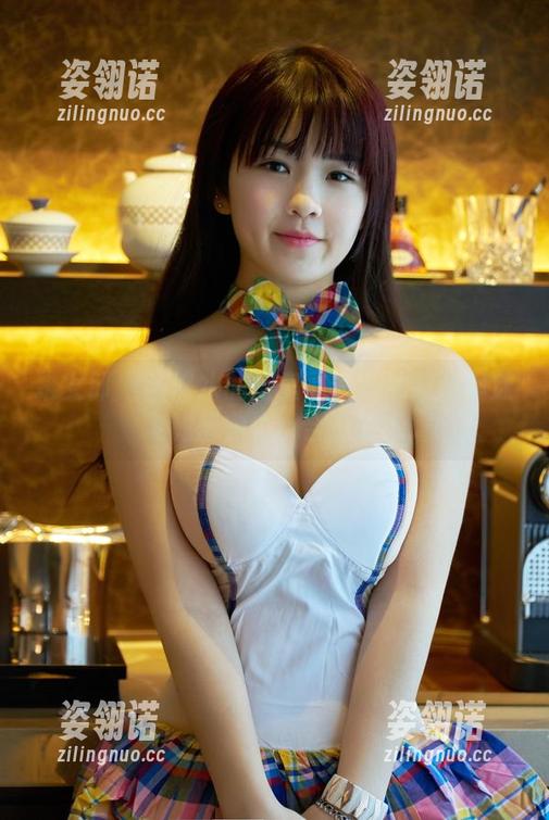 推女郎-曾水 推女郎 - 当曾水的浴室高清图片遭遇你放飞的想象力:合适吗?
