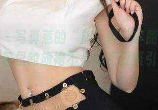 星颜社 – 写真惹的“旗”事:李丽莎又来了,图包里的旗袍不小心把我吸引了过来。