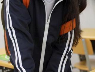 模范学院 – 花嫁合集:yoo优优的婚纱穿起来比你想象中还要尴尬!