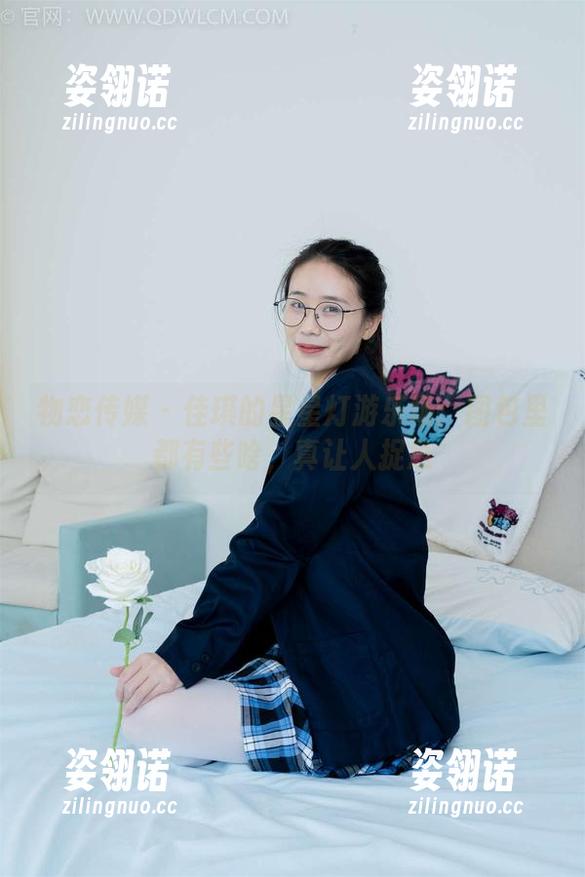 物恋传媒-佳琪 物恋传媒 - 佳琪的星星灯游乐场:图包里都有些啥,真让人捉急