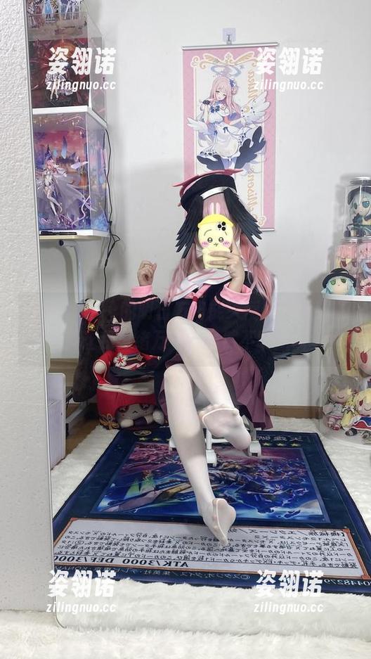 白栎Shirly 白栎Shirly的明日方舟能天使,高清原图,真让我思绪万千,虽然不明所以。