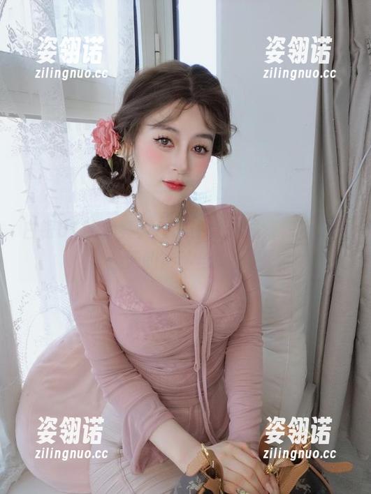 白银81 白银81的油亮大作战:最新图集,反射我一天的奋斗与泡澡!