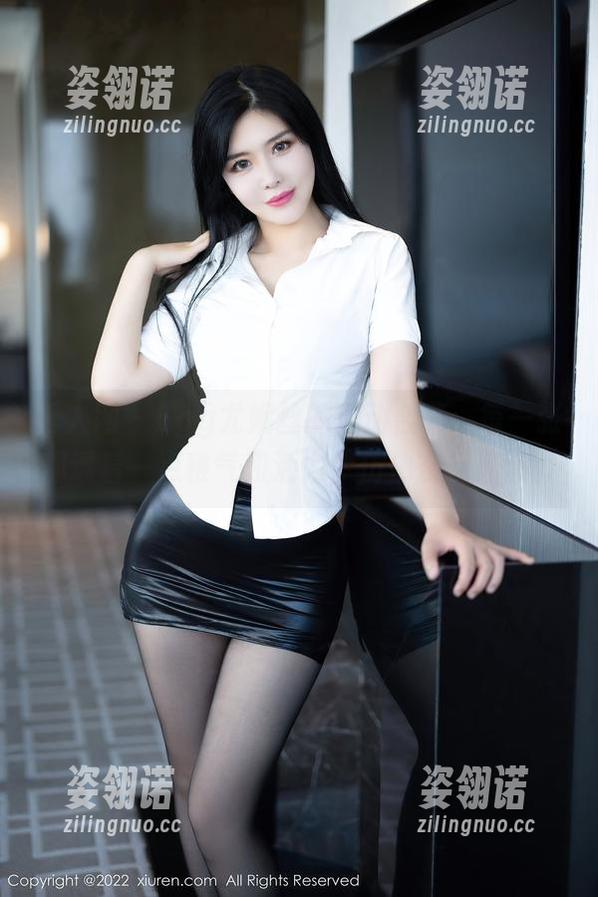 秀人网-Egg尤妮丝 秀人网 - Egg尤妮丝的运动合集:每一张都透着一点稚气和活力,仿佛在捉迷藏。