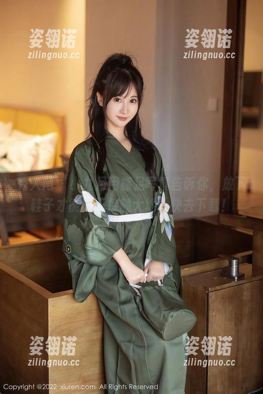 秀人网-小九月 秀人网 - 小九月用裸足写真告诉你,放下鞋子才能真正接触大地,快去下载!