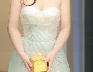 秀人网 – 小蛮妖_honey图集让人心痒痒,那腿…有种让我想买票的错觉!