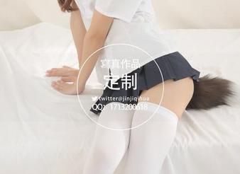 紧急企划 – 小恩的JK经典图库,提提不起劲但眼睛却舍不得离开。